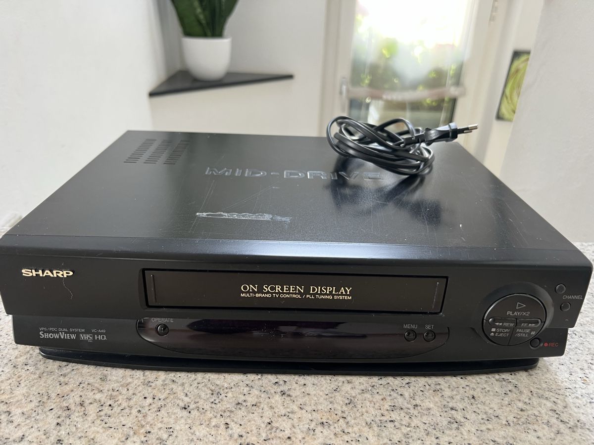 Sharp Registratori: Sharp Videorecorder VC-A49GM - Retro Feeling! Top Zustand! – Usato da Schongau venduto da Retro_Shop 1