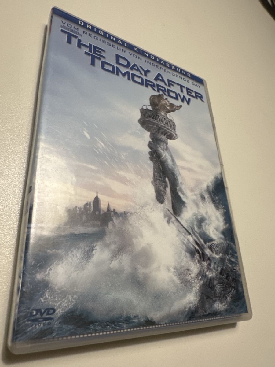 Tutti i DVDs: DVD "The Day after tomorrow" – Usato da St. Gallen venduto da Ellly