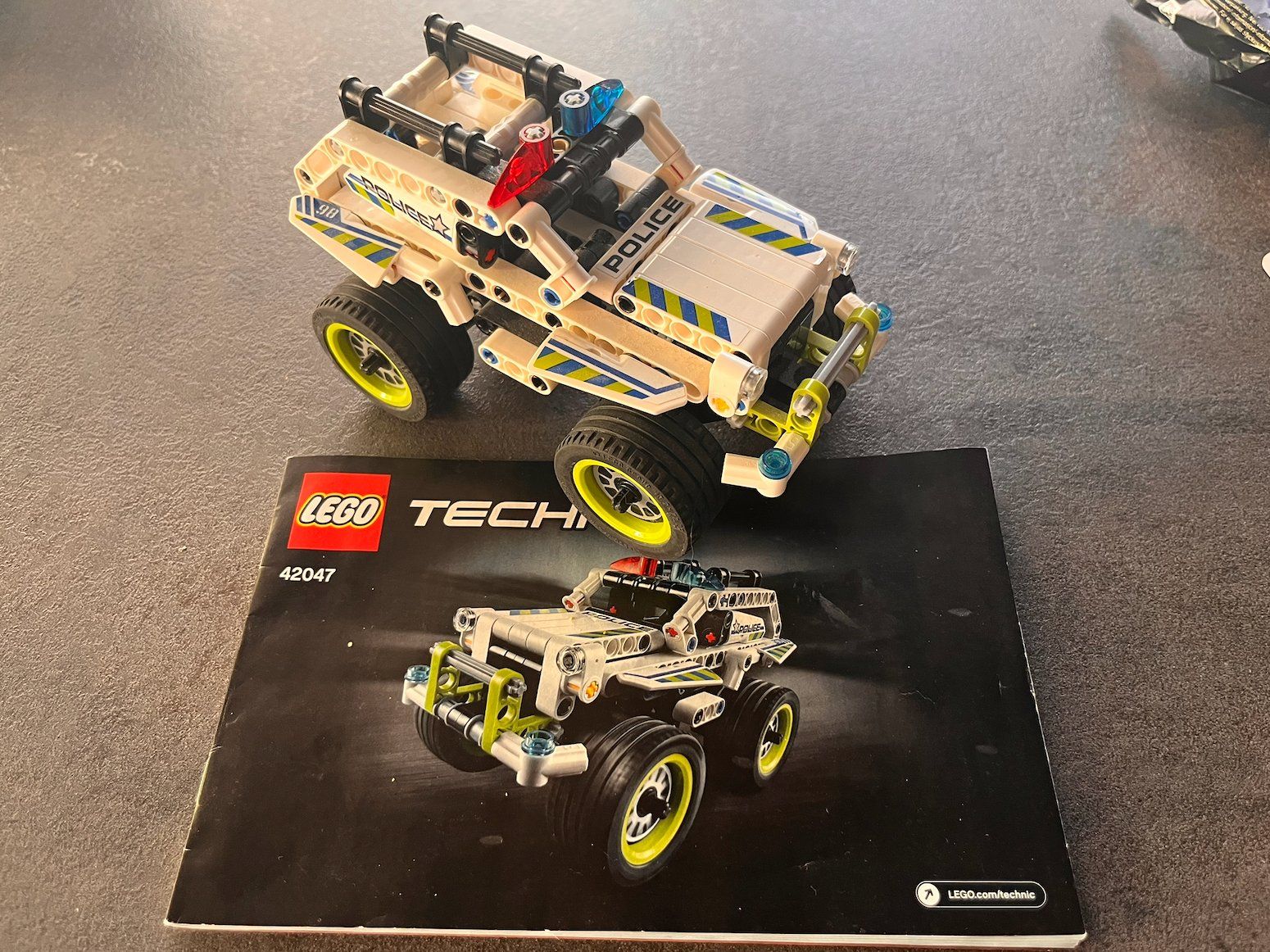 Lego Kit di costruzioni: LEGO Technic 42047   (complets + notices) – Usato da Cousset venduto da xgi_c7z6