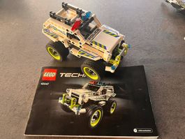 LEGO Technic 42047   (complets + notices)