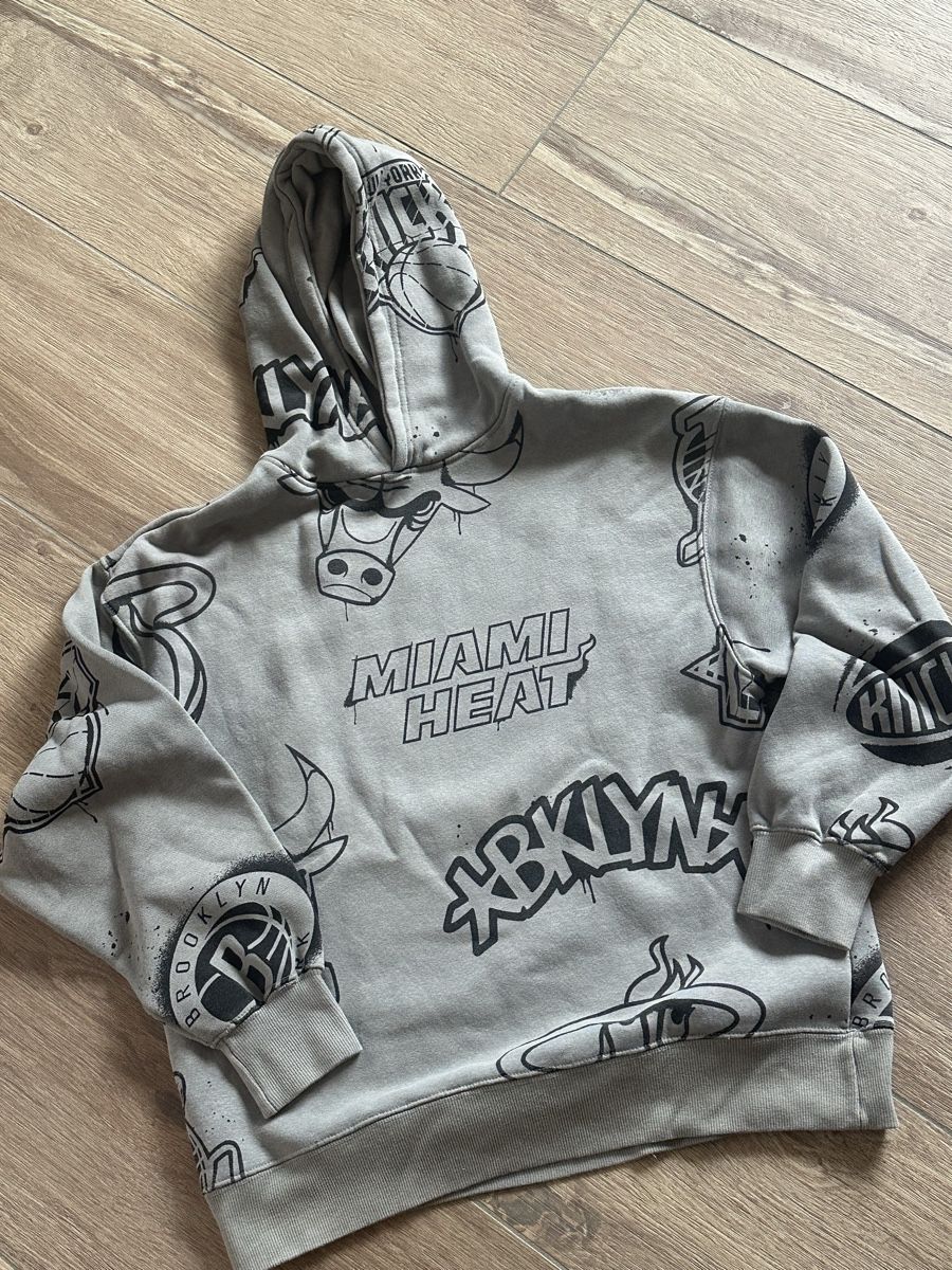 Zara Maglioni & Felpe: Hoodie Zara - Taille 164 – Nuovo (secondo la descrizione) da Le Châble VS venduto da 027_aymon