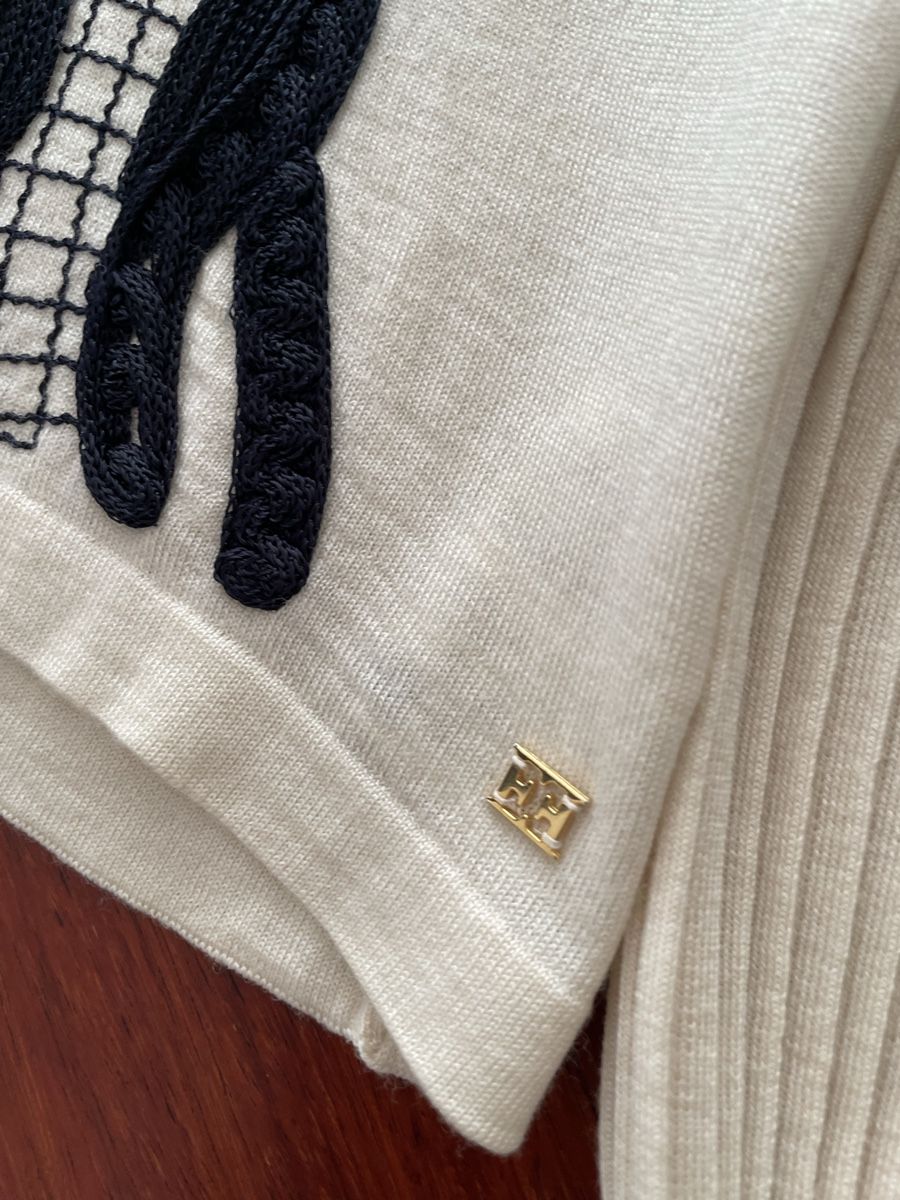 Escada Maglioni & Felpe: Pull Escada blanche (taille-XS) – Nuovo (secondo la descrizione) da Genève venduto da iry_67wr 2