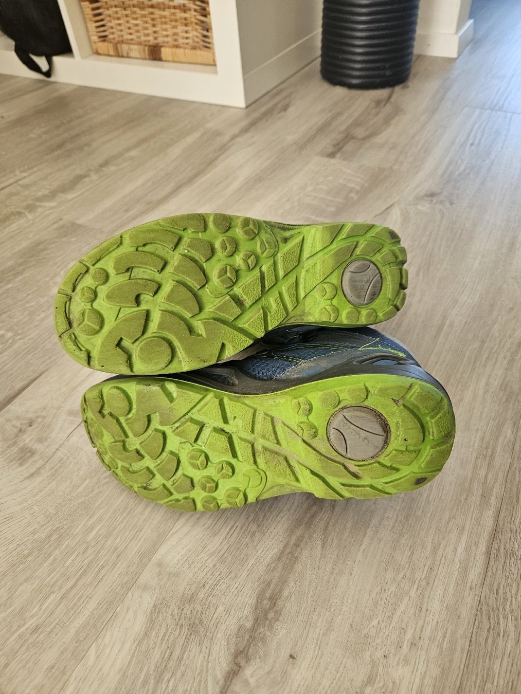 Lowa Scarpe per ragazzi: Lowa Wanderschuhe Gr. 37 – Usato da Hinwil venduto da 97 2