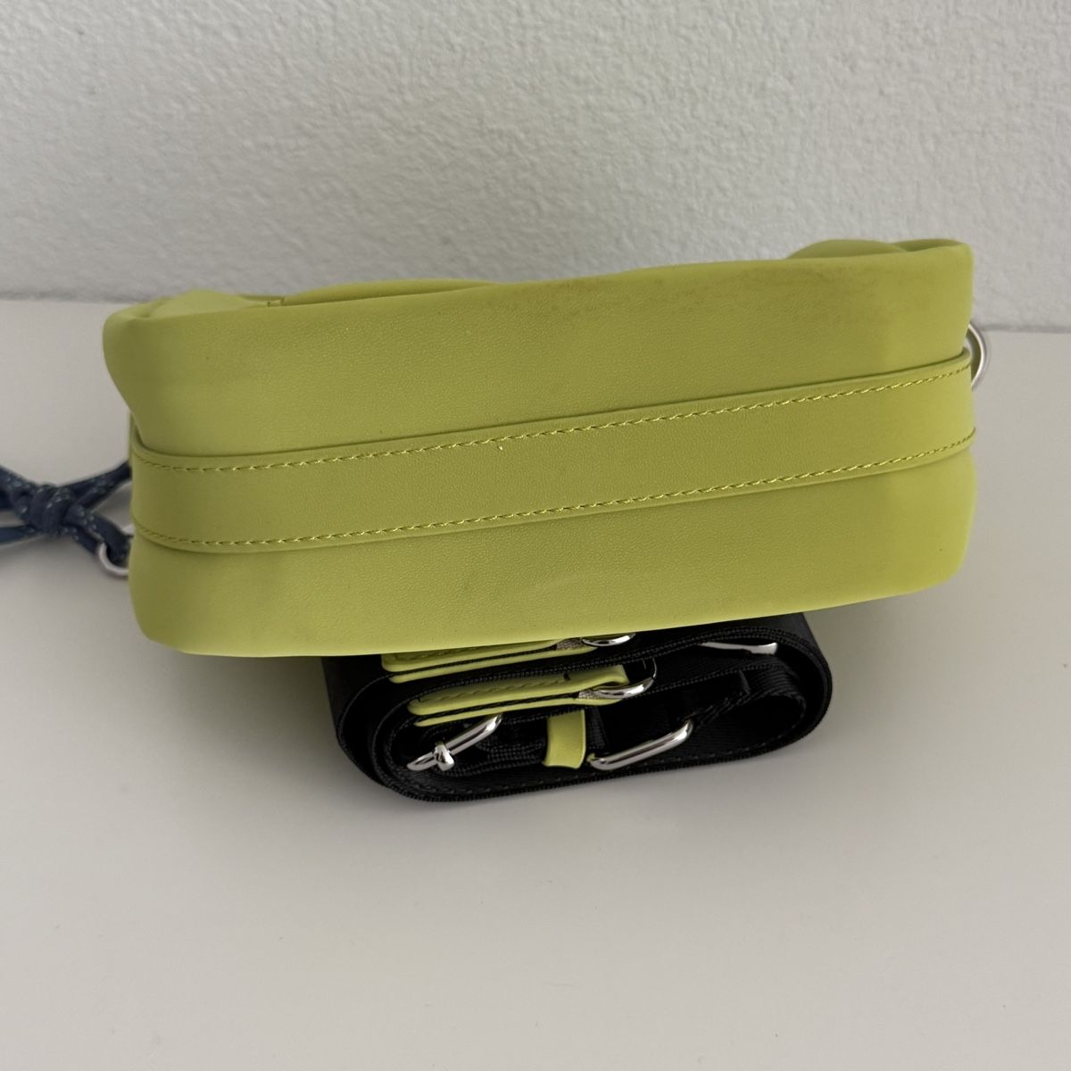 Taschen für Damen: Parfois Umhängetasche grün  – Gebraucht aus Liestal von kurz.weilig 1