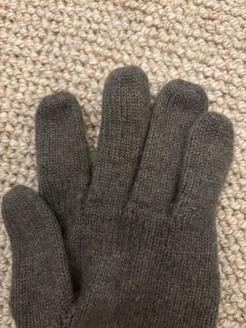 Handschuhe & Handstulpen: Warme Winterhandschuhe Kaschmir 100% – Gebraucht aus Zollikon von Ostendo 4