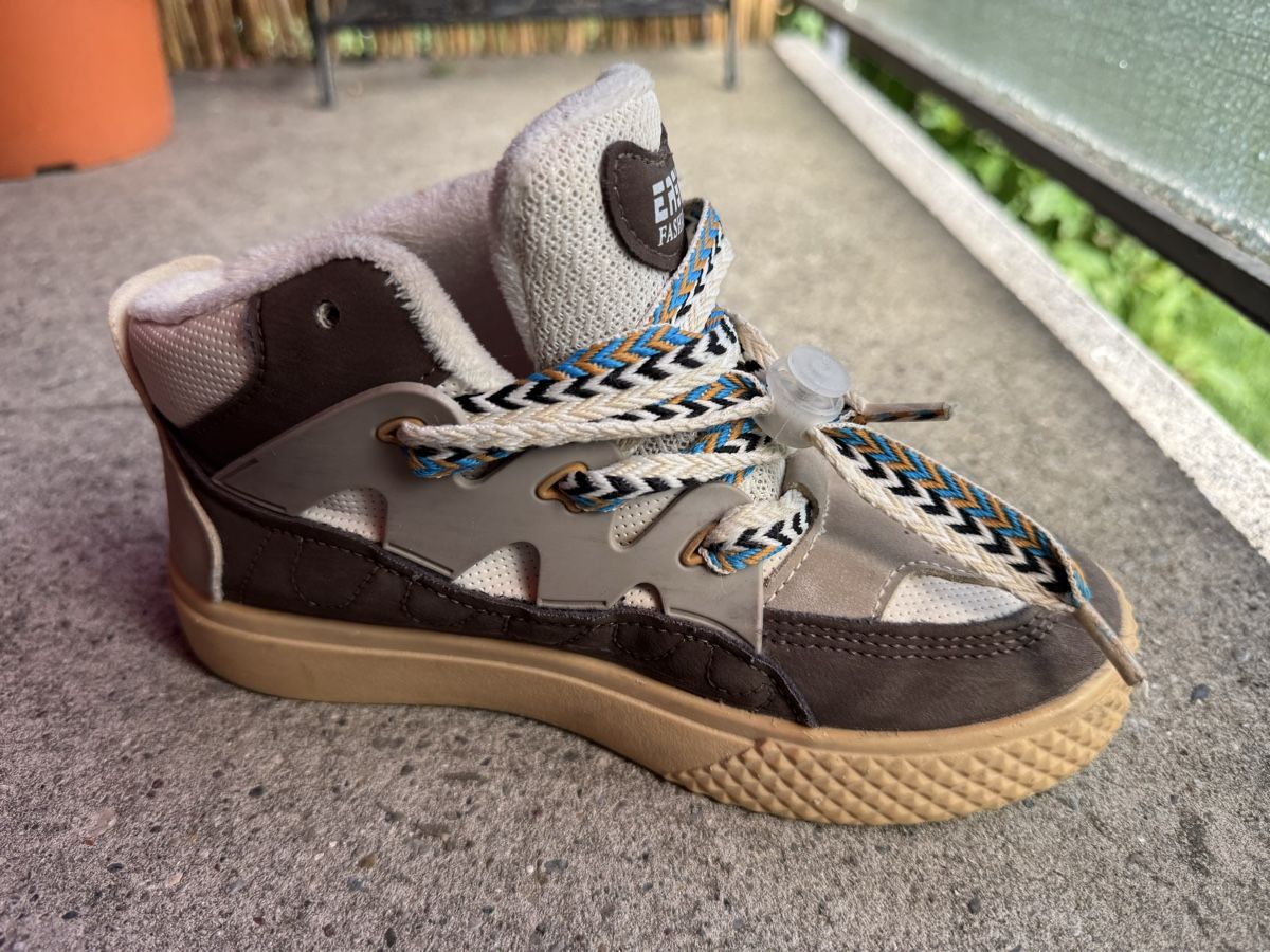 Reima Chaussures garçon: Kinderschuhe Set Gr. 34/35 – D'occasion à Zürich par iry_9mbn 5