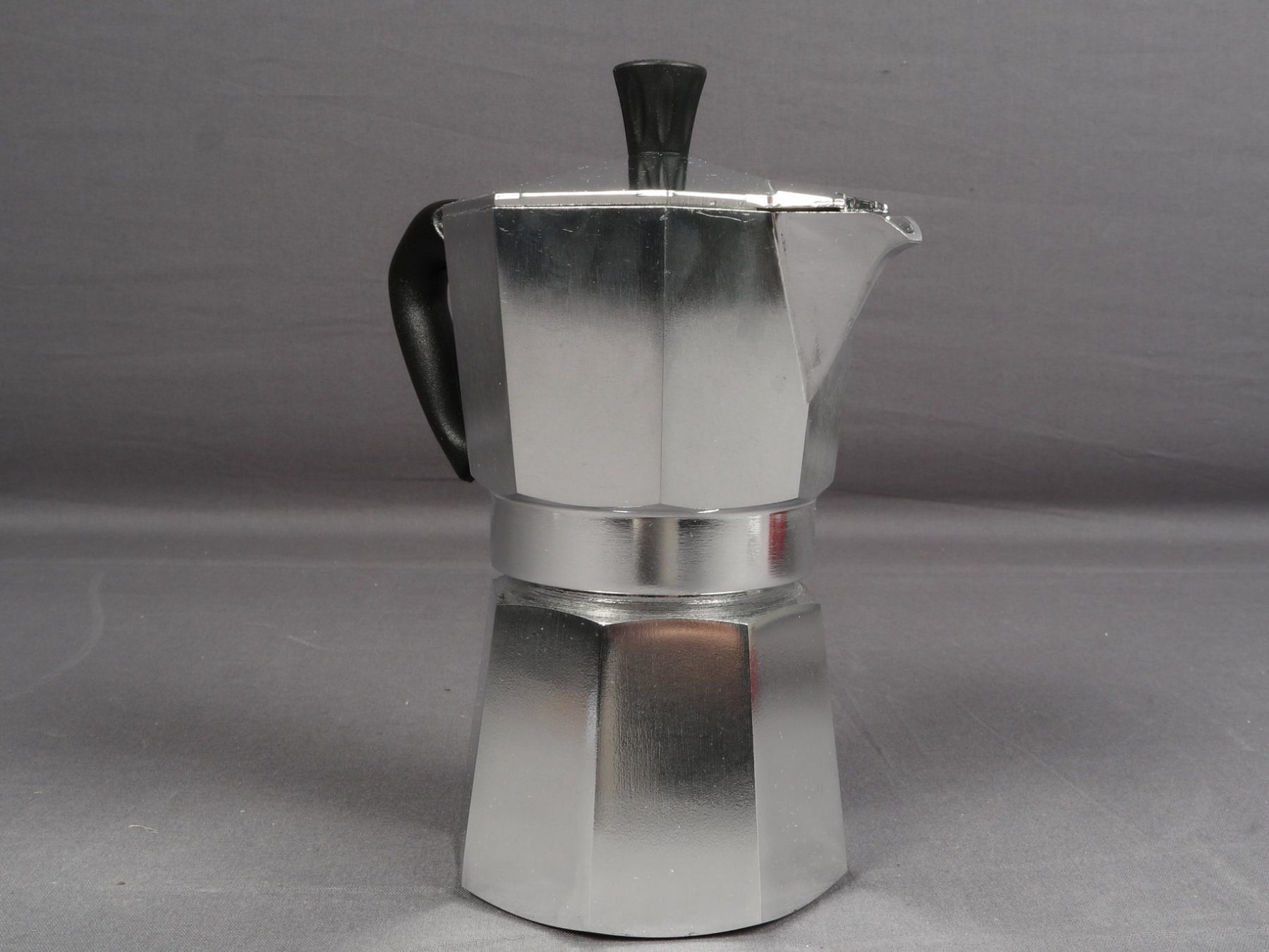 Bialetti Macchine per caffè & Macchine per espresso: BIALETTI Moka Express 190ml – Nuovo (secondo la descrizione) da Steinen venduto da Restwert_Steinen 5