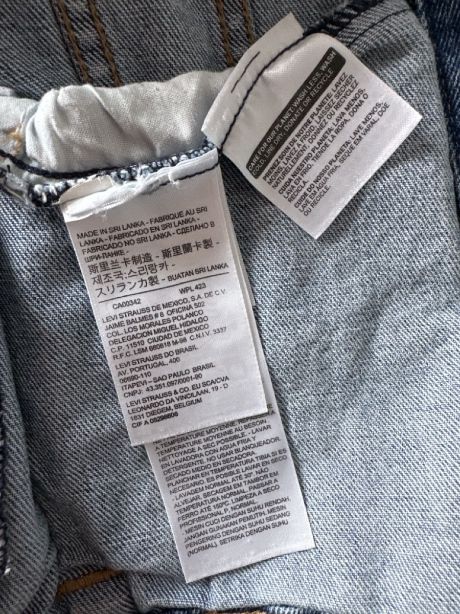 Levi's Jacken: Levis jeans jacket  – Gebraucht aus Lugano von Micolb 3