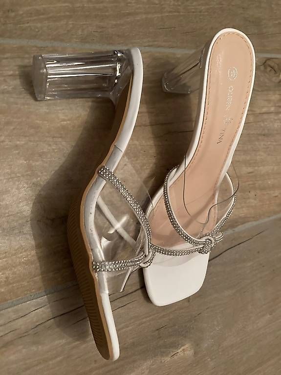 Chaussures femmes: Damen Schuh 5 cm Absatz  – D'occasion à Ramsen par mar_jsh2 3