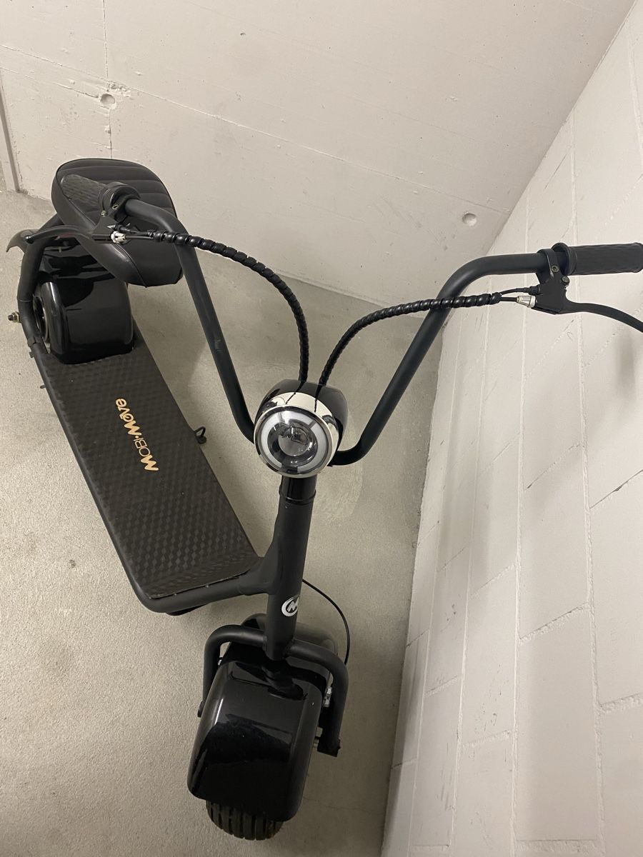 Scooters: Elektro Scooter E-Roller  ab 1.- – D'occasion à Buchs AG par ese_ms7g 1