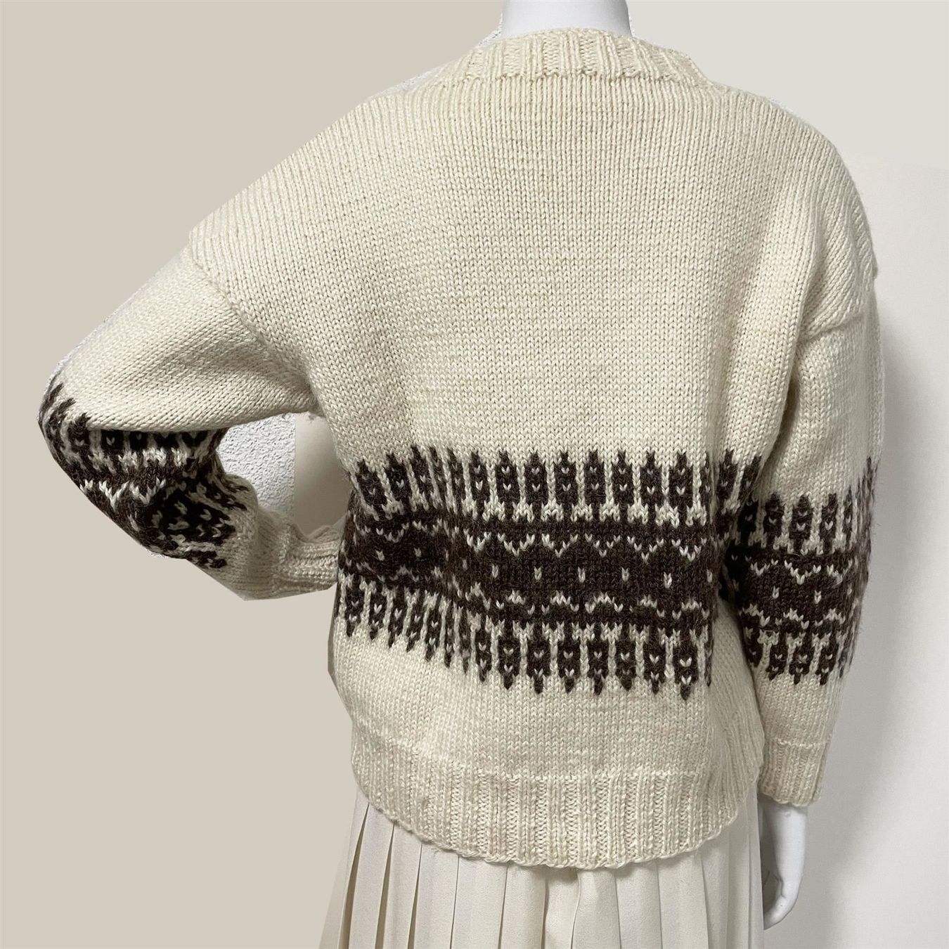 Pullover & Sweatshirts: Pullover Skipullover GR. S/M/L VINTAGE19 70s handgestrickt – Gebraucht aus Brüttisellen von Buxus 2
