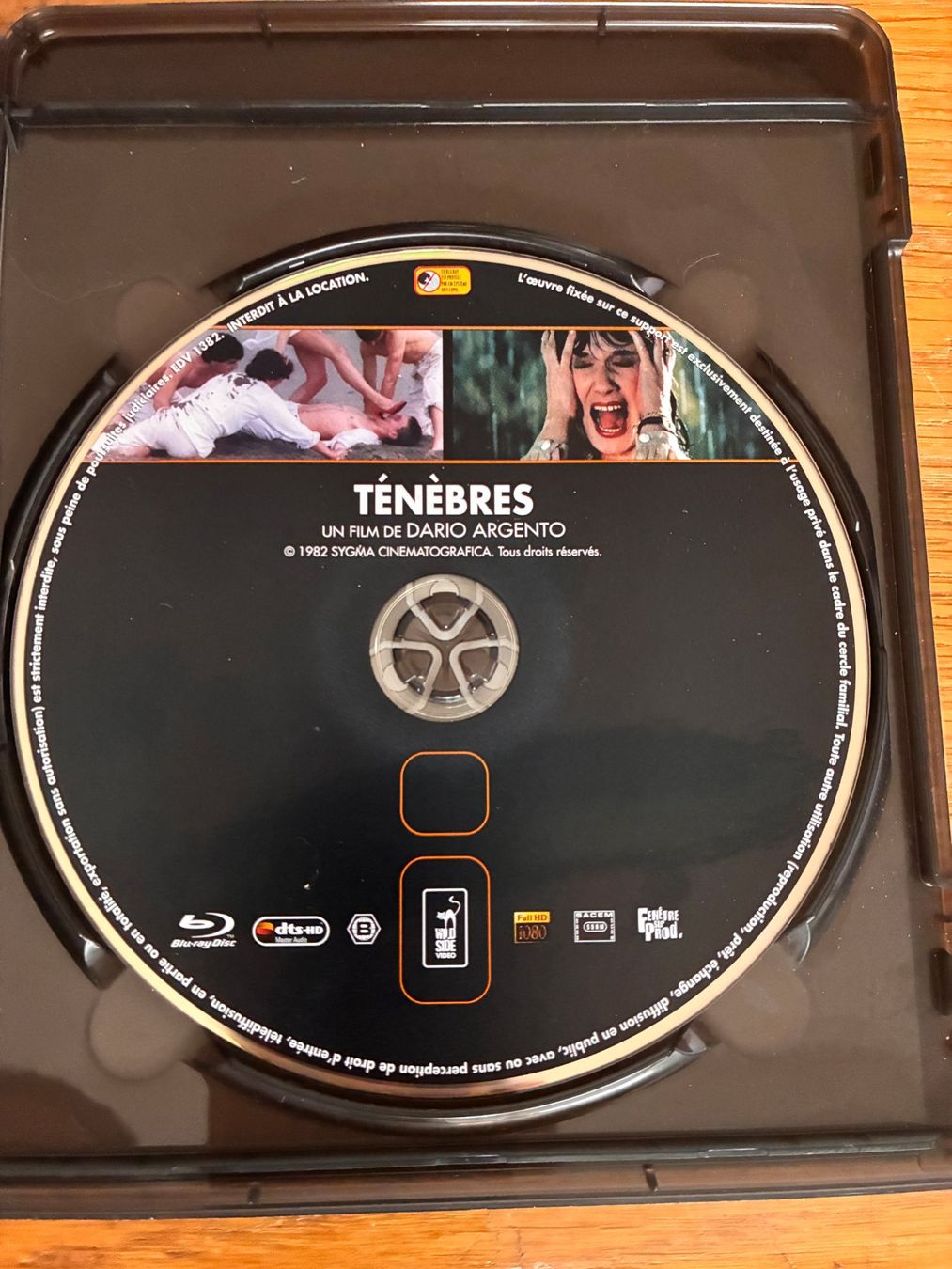 Tutti i DVDs: Ténèbres (1982, Blu-ray, Dario Argento) – Usato da Vevey venduto da zecollector 2