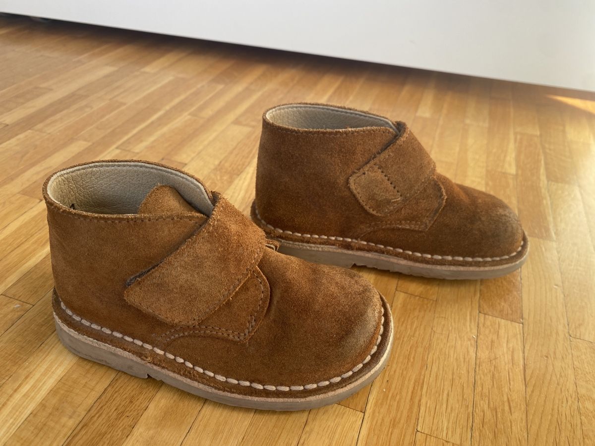 Scarpe per ragazzi: Bottes enfant - t24 – Usato da Chêne-Bougeries venduto da CeliaMate 1