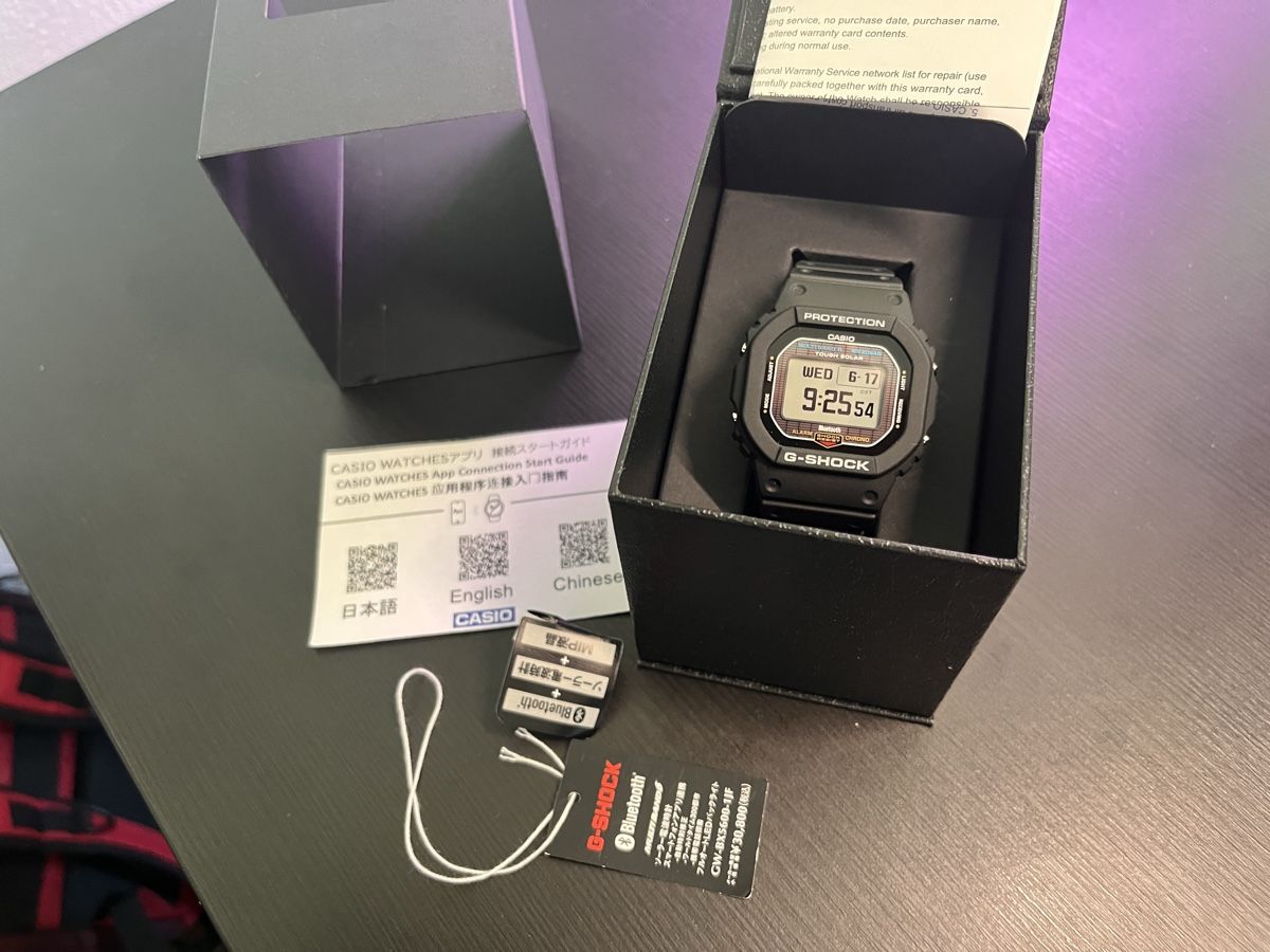 Casio Uhren: Casio G-Shock GW-BX5600-1 - Japan Import, neu / ungetragen – Neu (gemäss Beschreibung) aus Oberrieden von kiwimatt 1