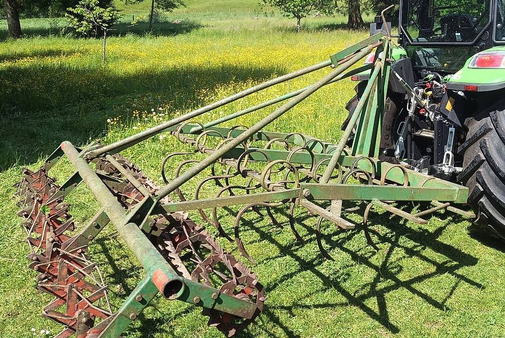 Tutte le macchine: Federzahnegge – Usato da Effretikon venduto da o.schoenholzer