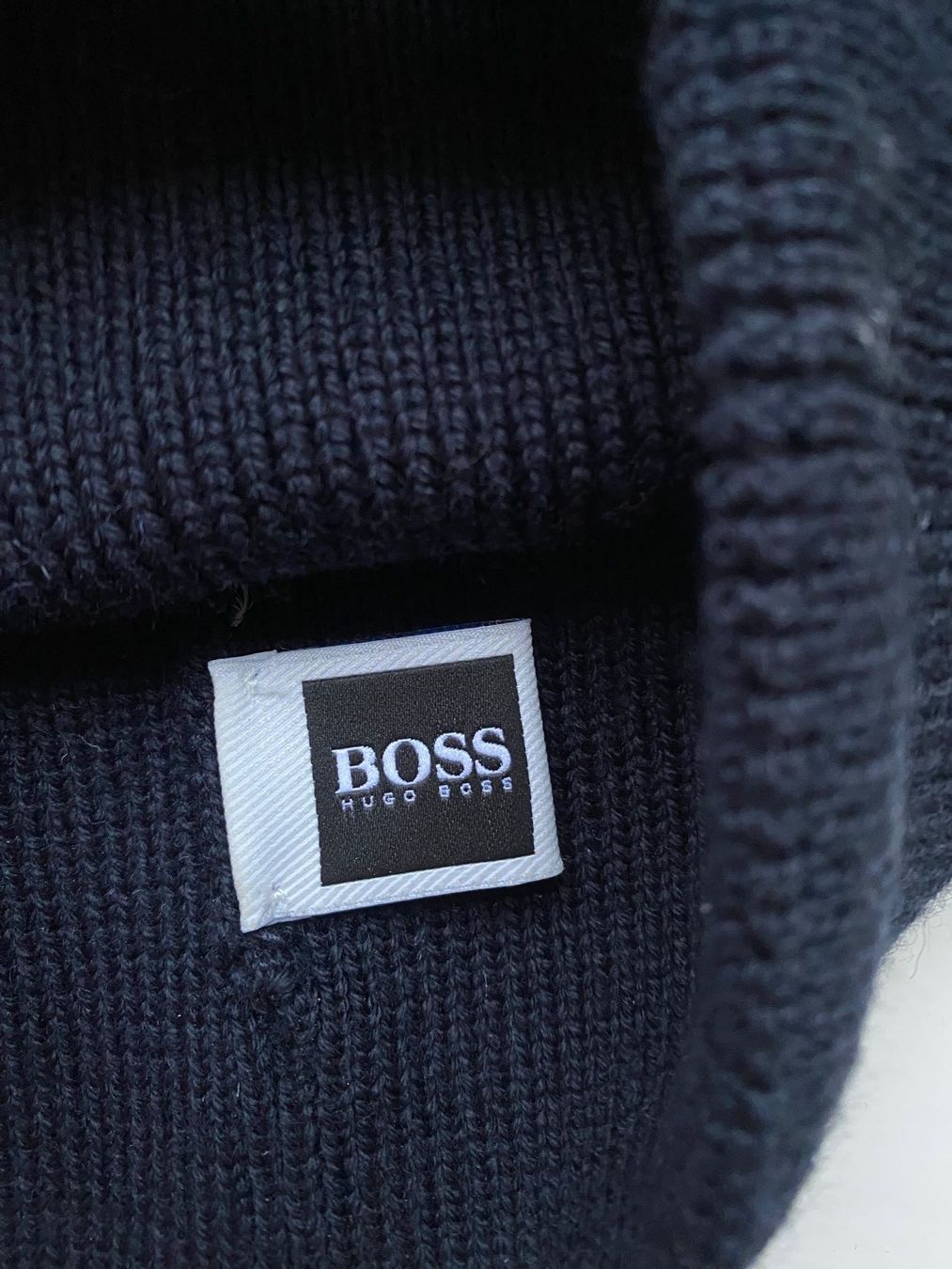 Hugo Boss Copricapi, berretti & cappellini: BOSS x RUSSEL ATHLETIC Mütze – Nuovo (secondo la descrizione) da Biel/Bienne venduto da Sommer_17 1