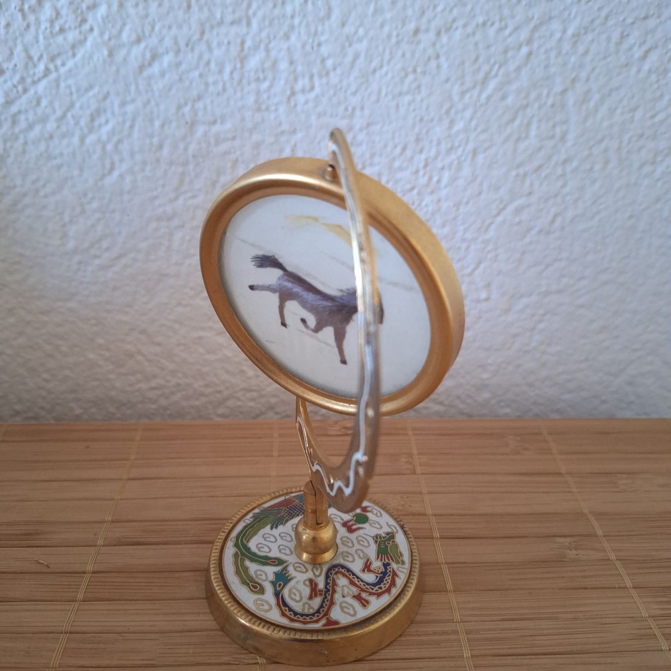 Tutte le decorazioni: Chinesischer Vintage Tischständer, Pferd – Usato da Winterthur venduto da Goldpipau 4
