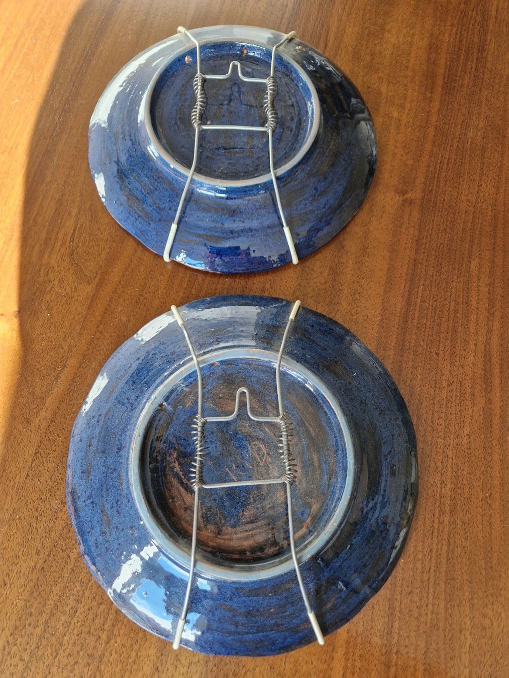 Piatti: 2 Wand Teller Keramik handgemalt – Usato da Bern venduto da Antikbatik 7