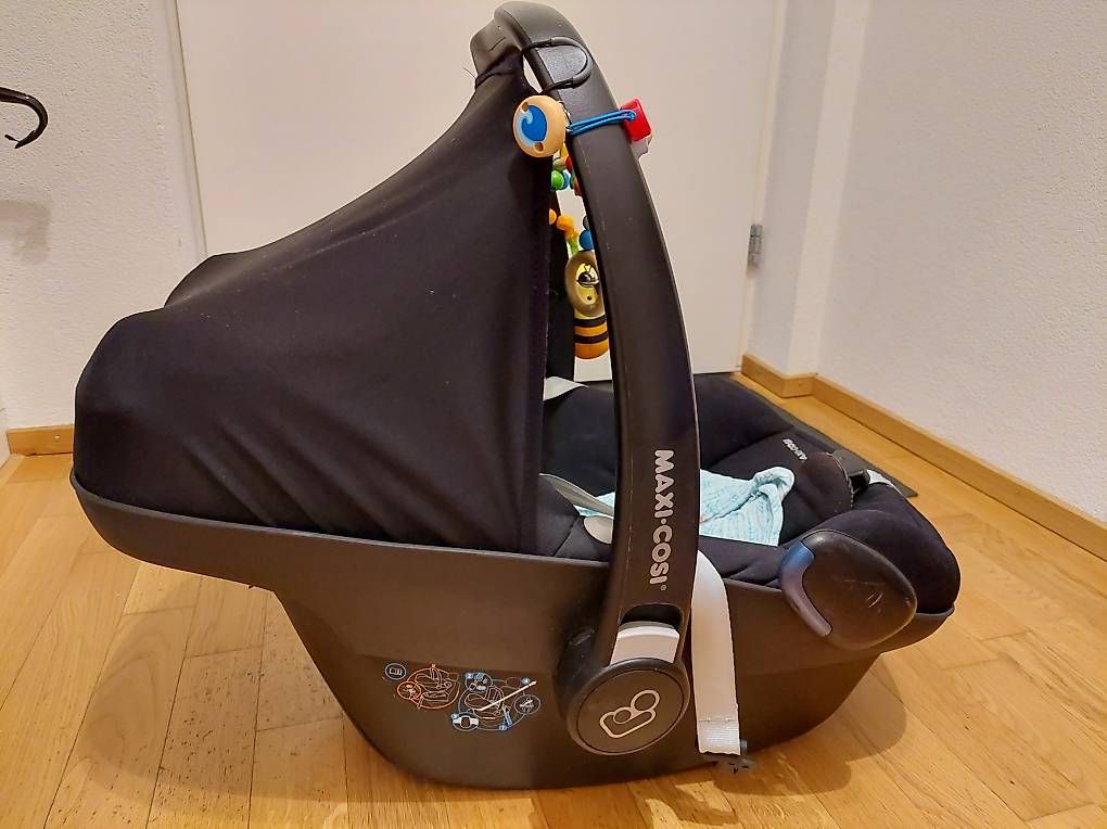 Seggiolini per auto: Maxicosi Pebble – Usato da Solothurn venduto da MAtila89 2