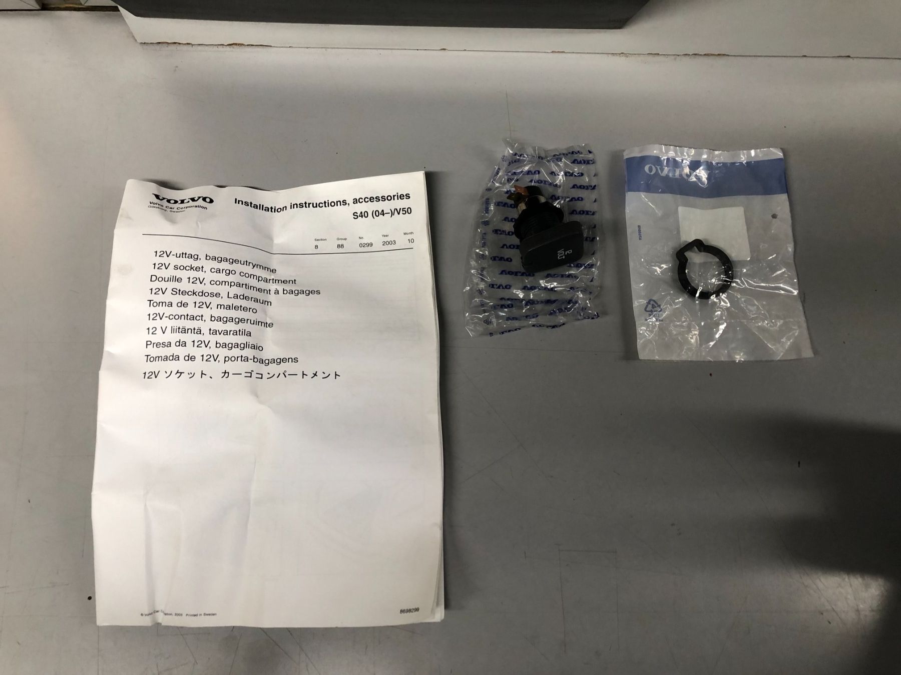 Volvo Tutti pezzi di ricambio auto: 12V Steckdose Original Volvo – Nuovo e nell'imballaggio originale da Kriessern venduto da Laurastar05 1