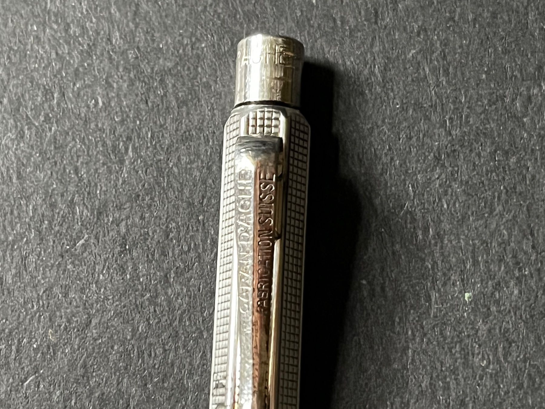Caran D'Ache Matite, matite colorate & gessi: Alter Caran d’Ache Ecridor Minenhalter "Gitter" versilbert – Usato da Zürich venduto da FV.vintage 4