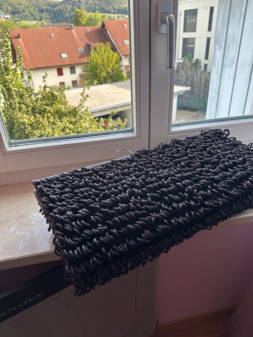 Teppiche: Badematte Vorleger schwarz Neu – Neu (gemäss Beschreibung) aus Frick von Humbeli65