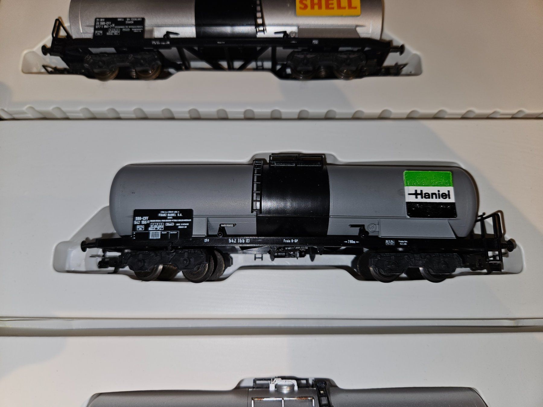 Liliput Modellini di ferrovie: Liliput Kesselwagen mit OVP – Usato da Bern venduto da lukas90pilze 2