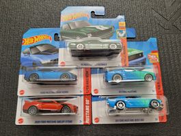 Hot Wheels Ford Mustang Set 5 Fahrzeuge neu in OVP