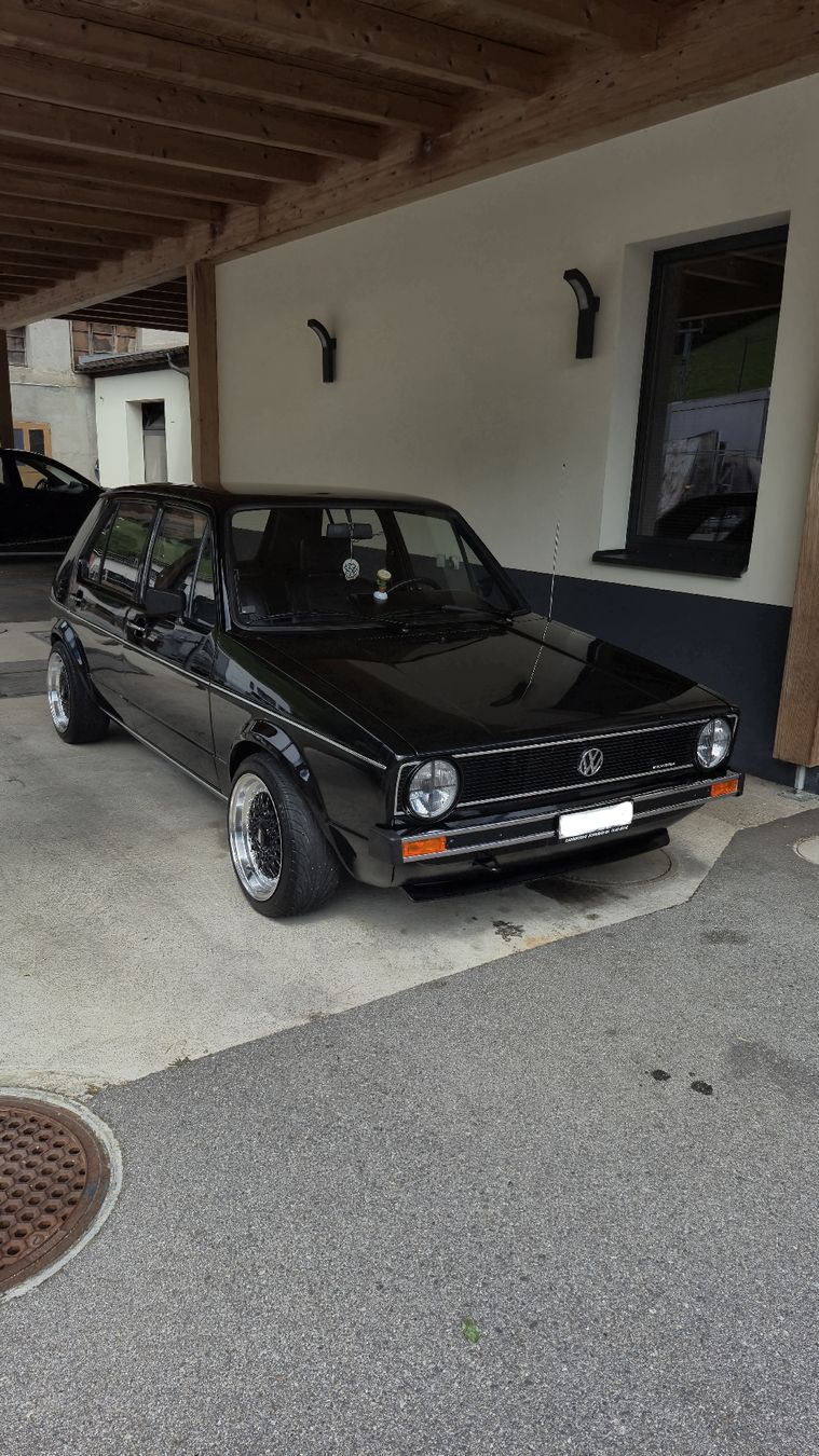 VW Automobili: VW Golf 1 GL 1983 – Usato da Grandvillard venduto da SL-Modelcars