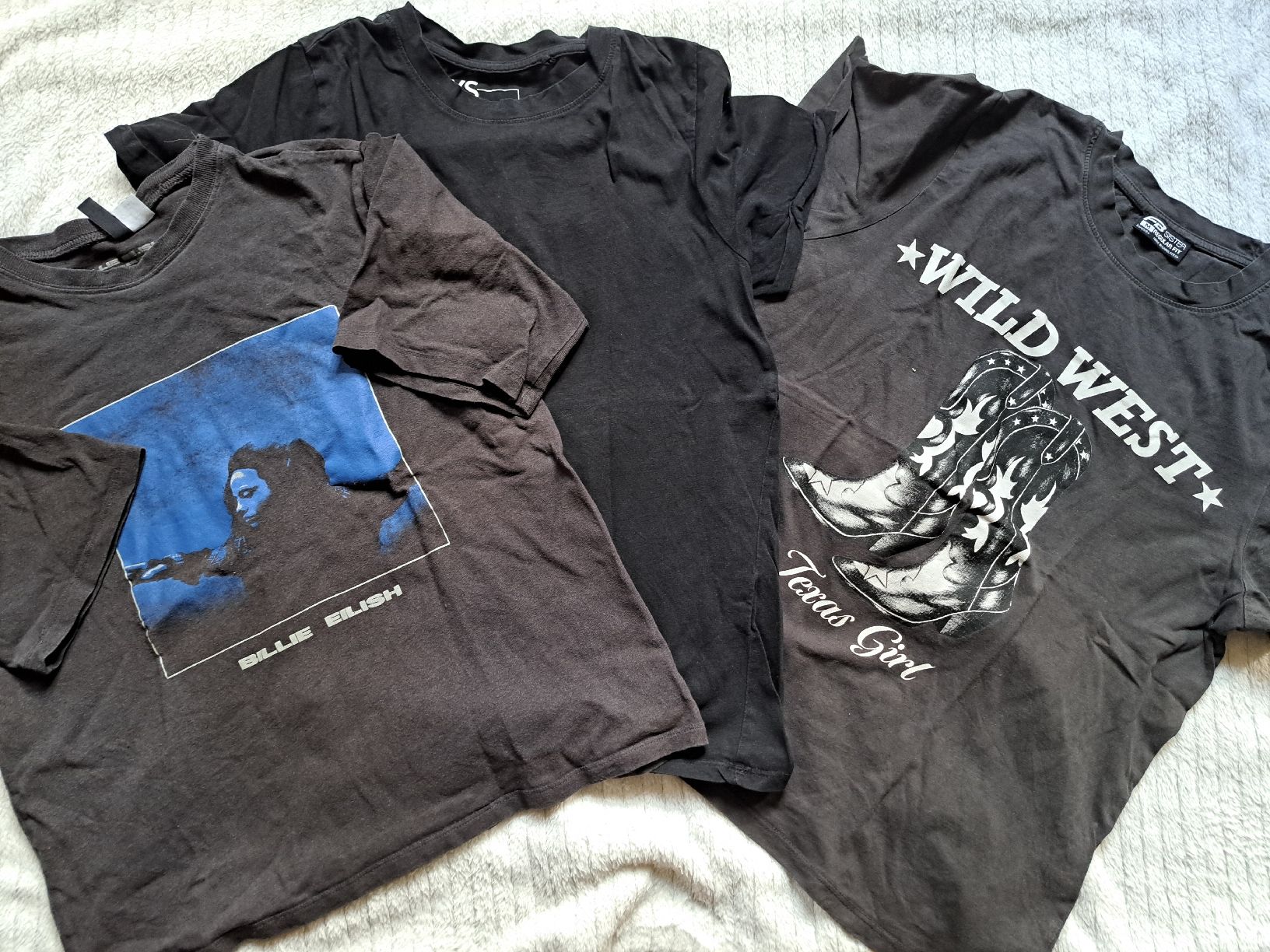 T-Shirts: T-Shirts Gr. Xs – Gebraucht aus Innertkirchen von Top_100