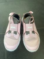 Nike Schuhe für Mädchen, Gr. 31.5
