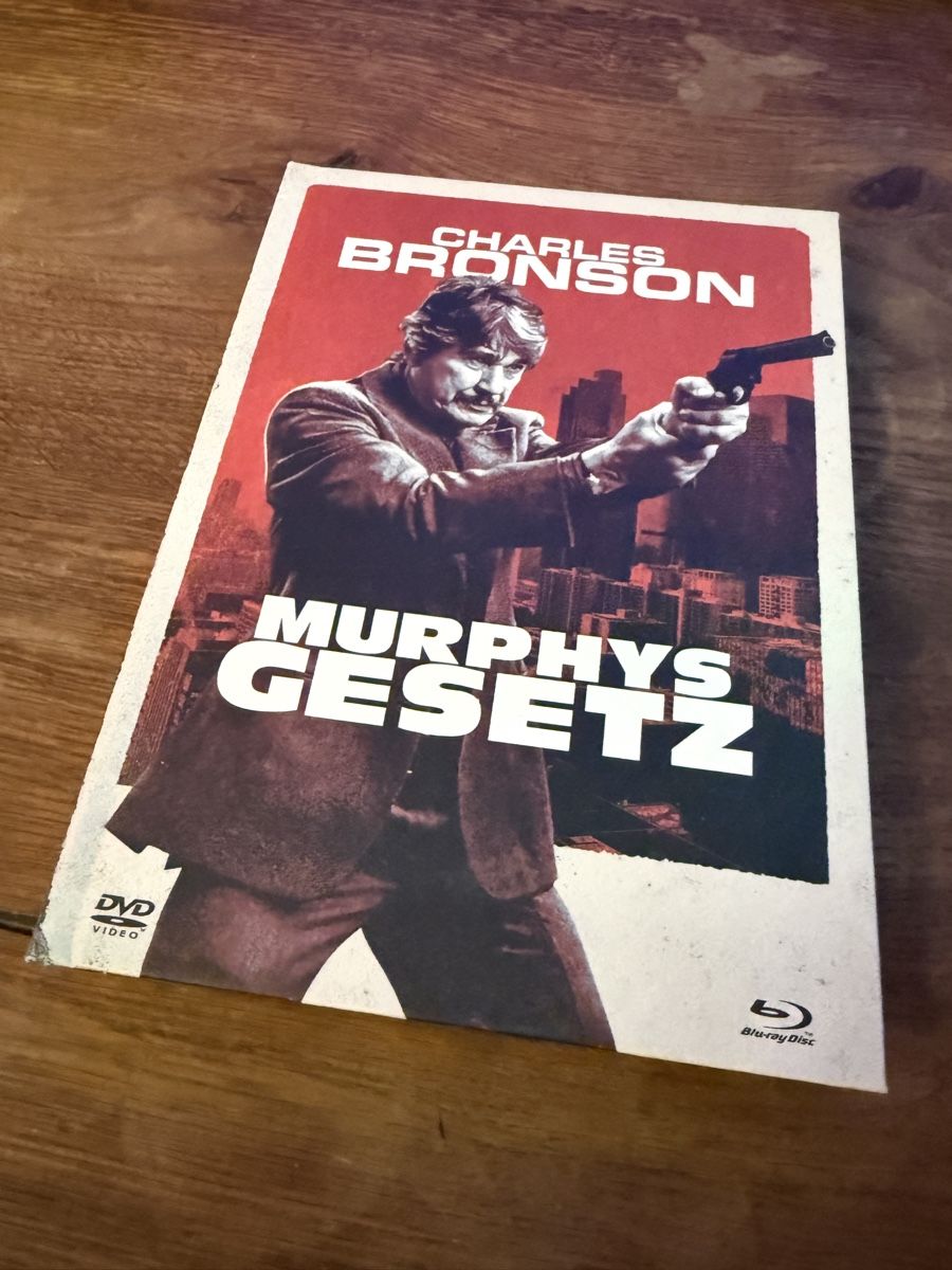 Tutti i DVDs: MURPHYS GESETZ Spezial Edition 2 BR Discs UNCUT – Nuovo (secondo la descrizione) da Aarau venduto da Panjo3