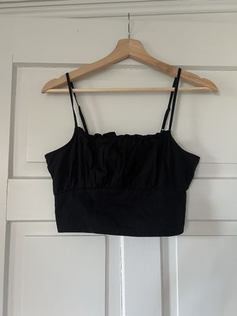 Schwarzes Sommer Top / Crop Top Gr. S- ideal für den Herbst