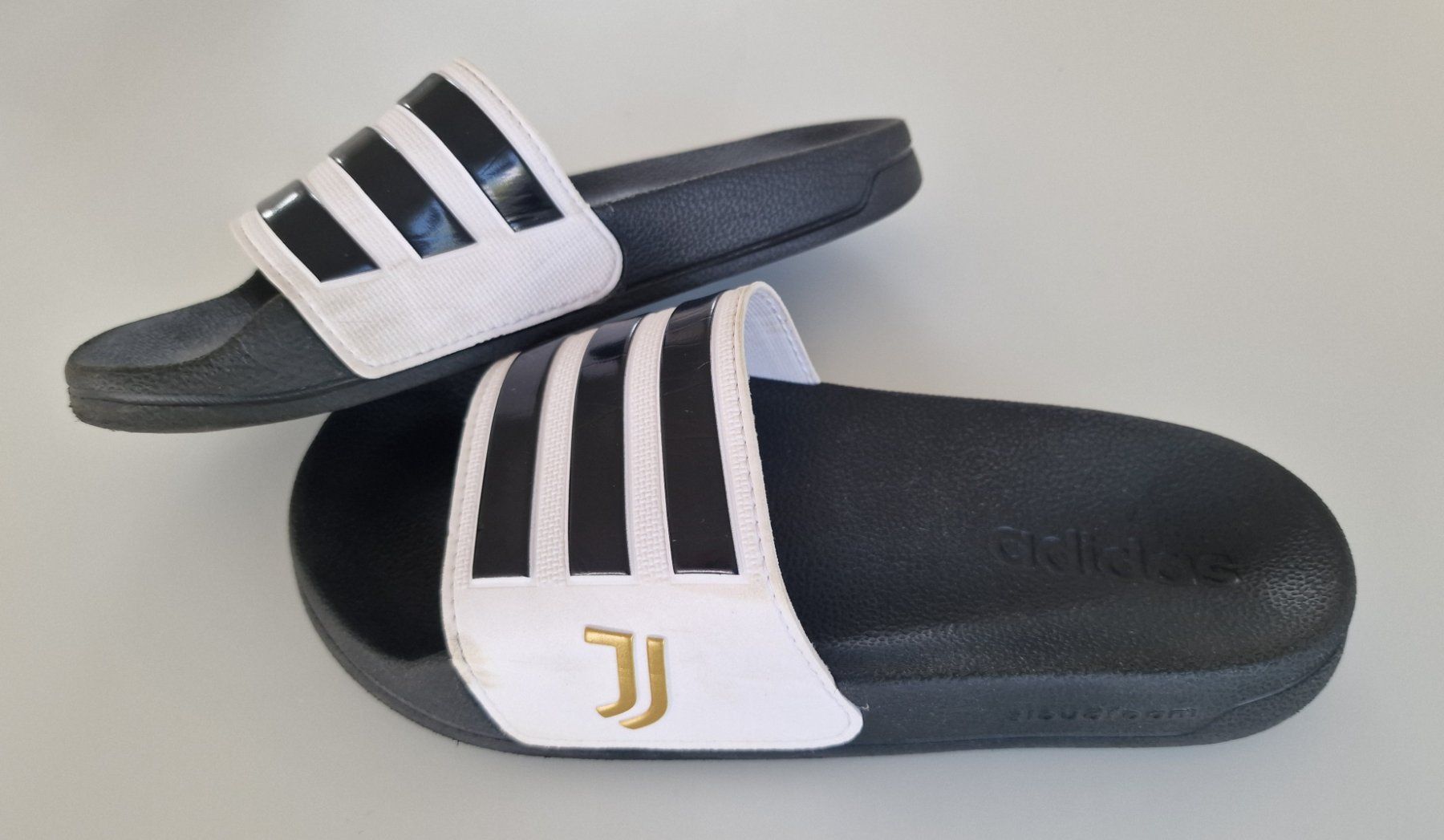 Adidas Scarpe da uomo: ADIDAS JUVENTUS Shower Adilette Gr.37 – Usato da Meggen venduto da Lunime 1