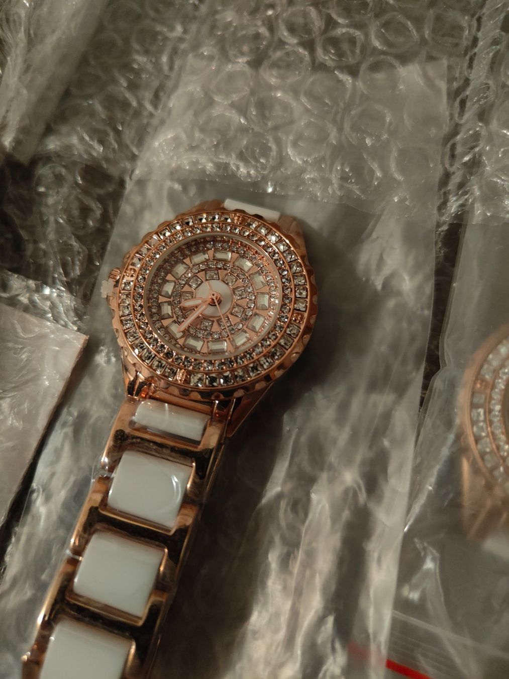 Orologi: Restposten Armbanduhren 4 Stk – Nuovo e nell'imballaggio originale da Seewen SZ venduto da pakosshop 7