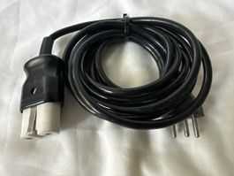 Kabel mit Steckern 230V 3A Ceramic Einsatz guter Zustand