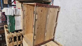 2 Europalettenrahmen mit 1 Palette
