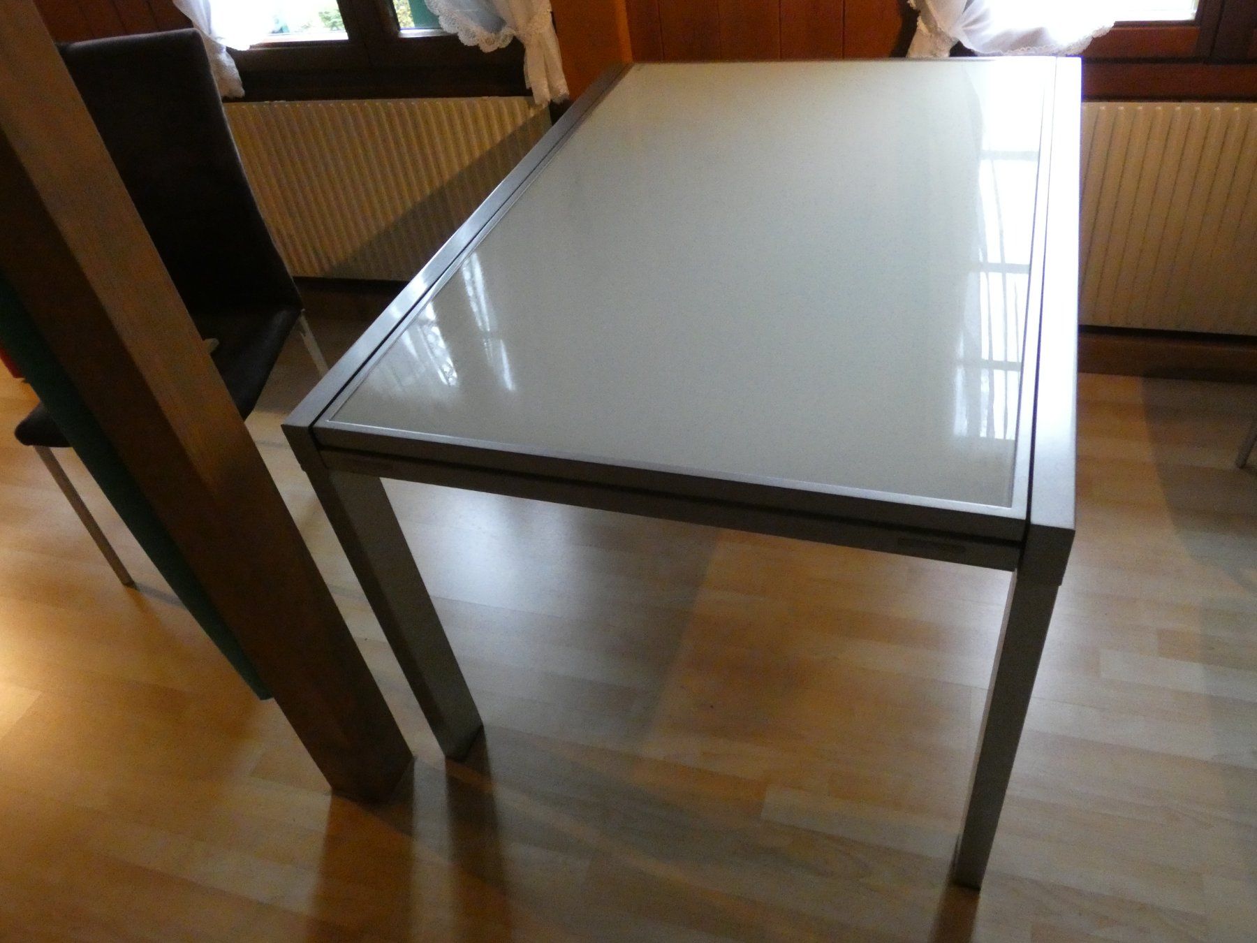 Tavoli: Esstisch-Glas  ausziehbar – Usato da Recherswil venduto da Granor 1