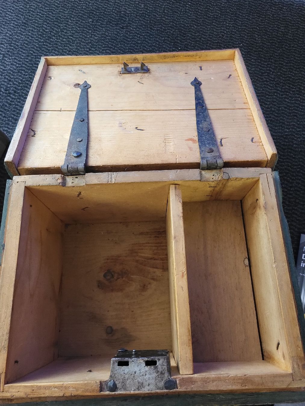 Cassapanche: antike Holz Truhe  , – Usato da Degersheim venduto da Sonnenbiene55 7