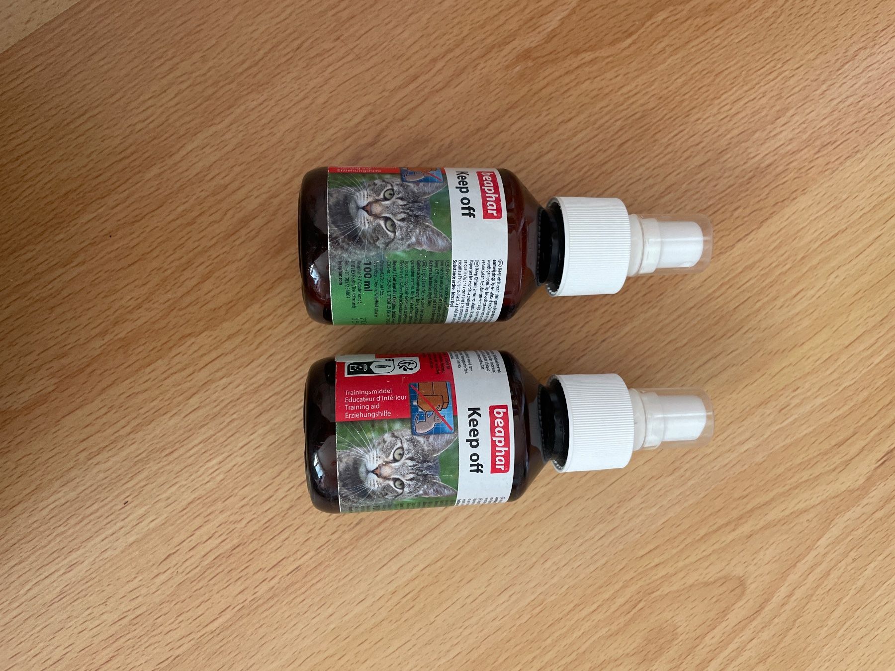 Prodotti di pulizia: Möbelschutzspray Katze – Nuovo (secondo la descrizione) da Bern venduto da _celinski_