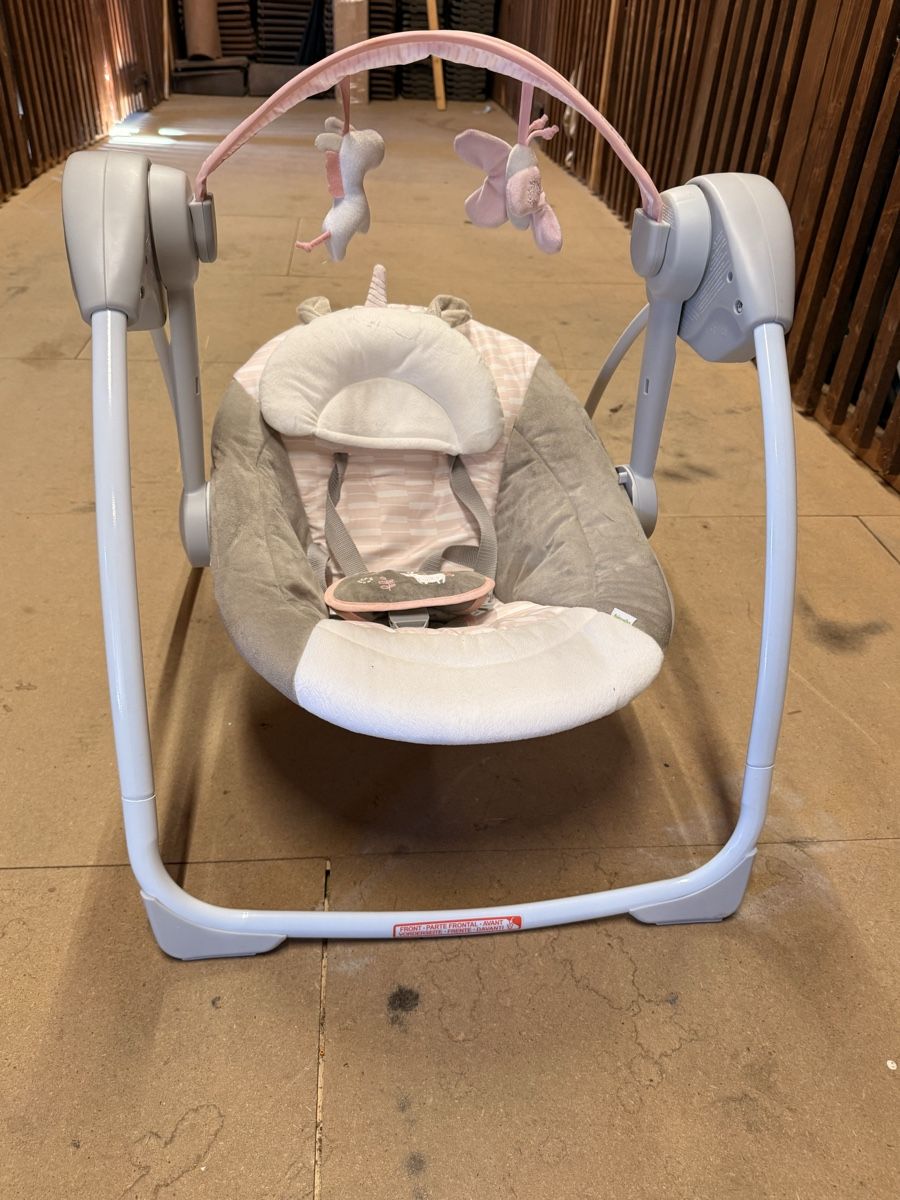 Sdraiette & Sdraiette a dondolo: Babywippe – Usato da Basel venduto da _cookies_