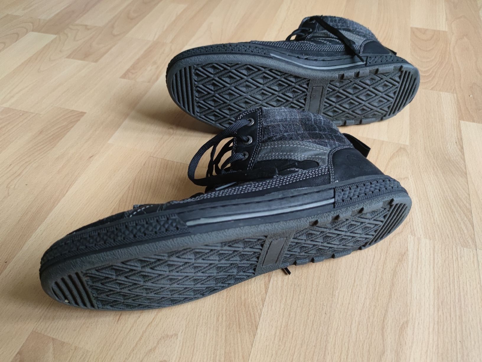 Cube Scarpe da uomo: Cube 47 Größe – Usato da Meggen venduto da Malecifent 5