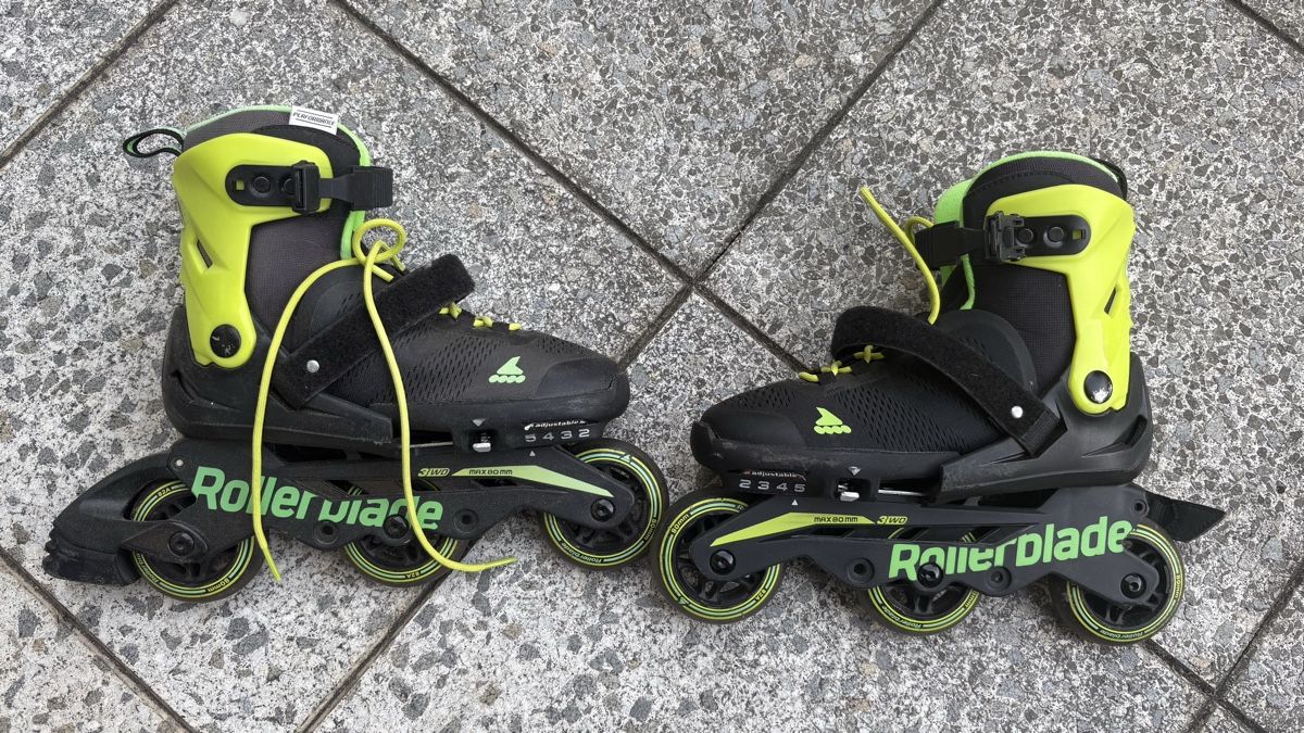 Pattini in linea & Pattini a rotelle: Rollerblade Kinder gr 33-36.5 – Usato da Aesch BL venduto da Spanningtree