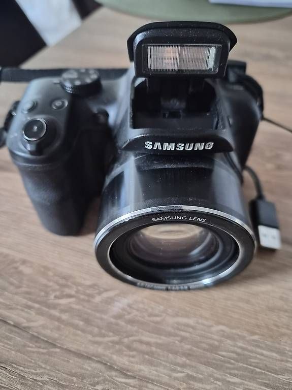 Fotocamera: Samsung Smart camera  – Usato da Hindelbank venduto da Andy21073 1