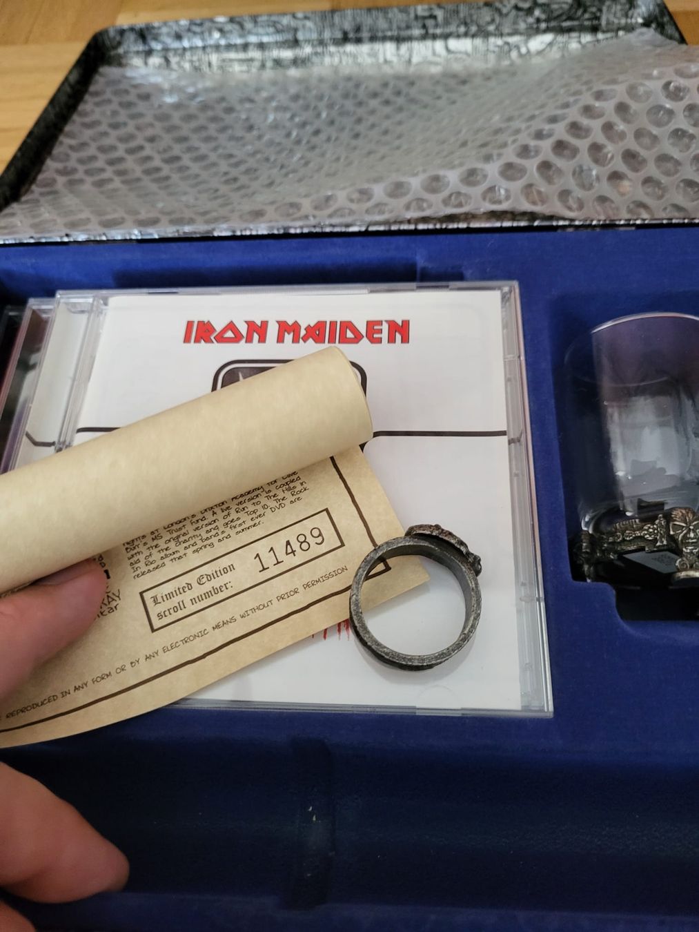 CD: Iron Maiden Eddie's Archives – Usato da Bremgarten AG venduto da BenjaB