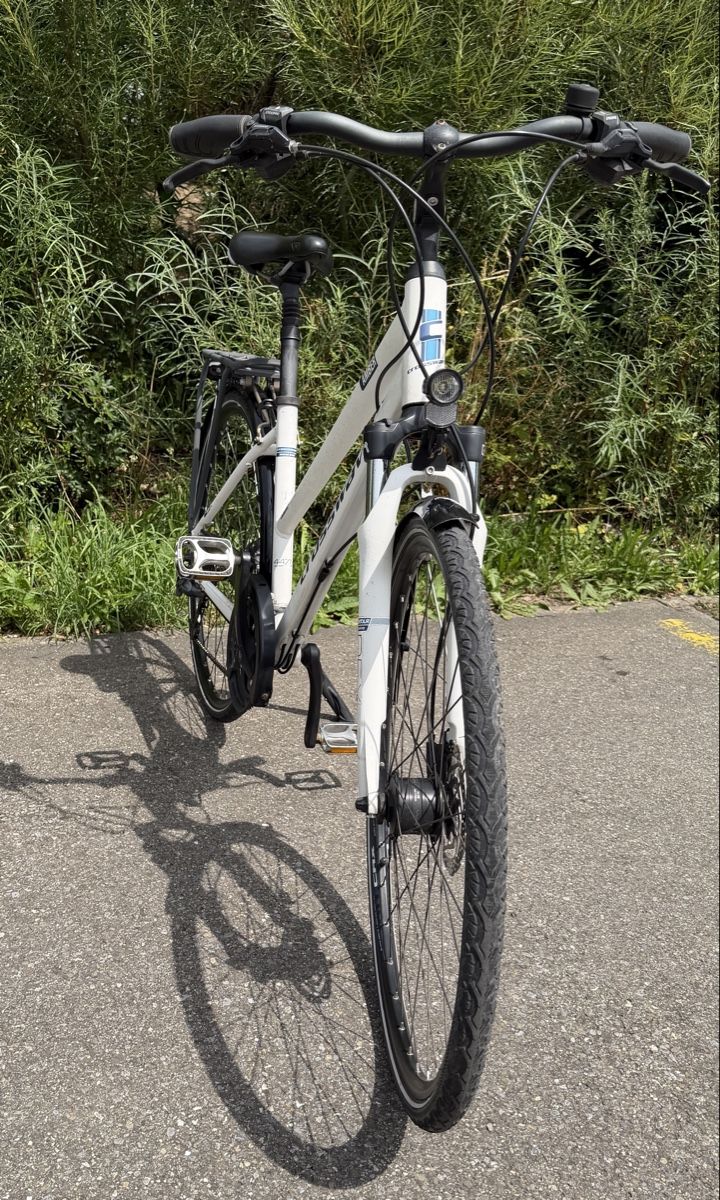 Crosswave Velos: Crosswave Damenvelo / Mädchenvelo weiss – Gebraucht aus Sursee von Since1975 2