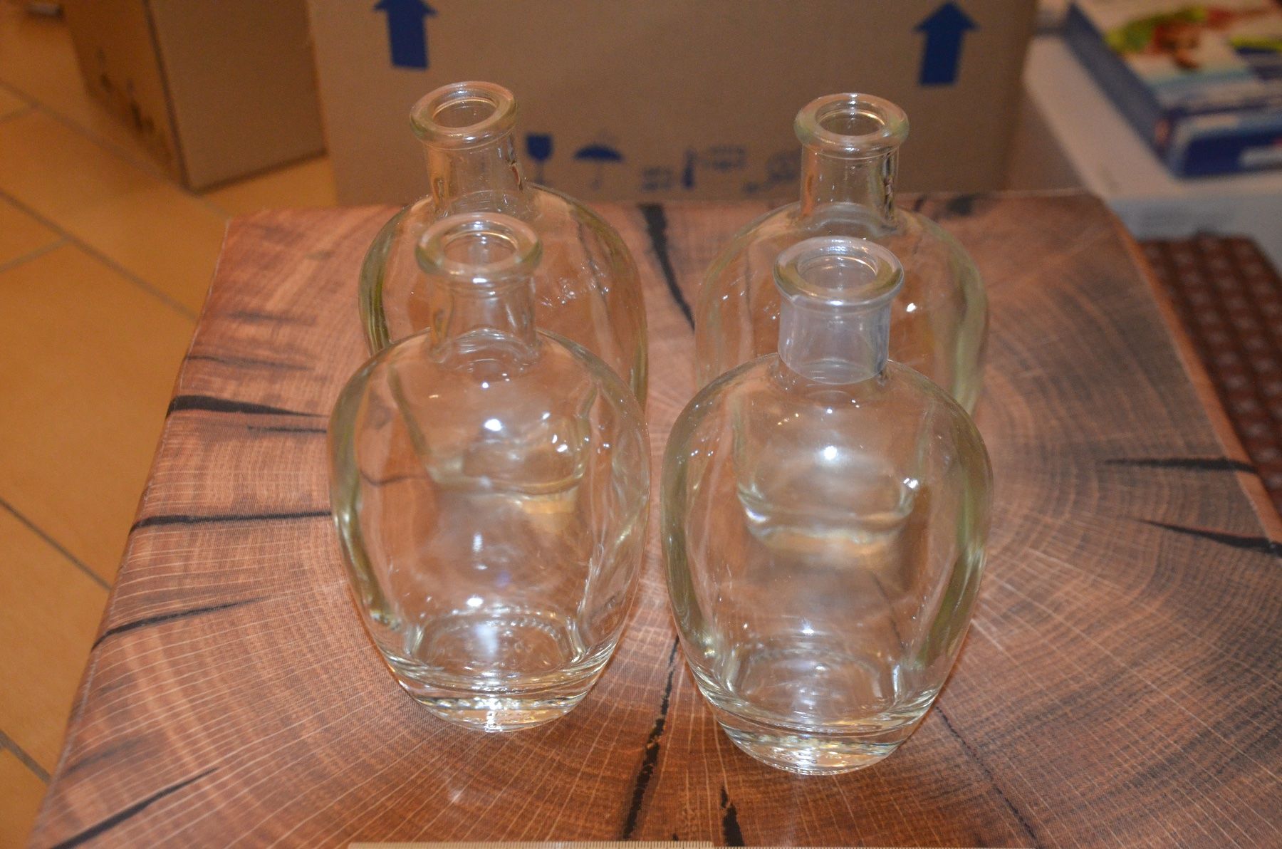 Sonstiges: 4 FLASCHE - HOCH CM 19 – Gebraucht aus Chiasso von Dolly015