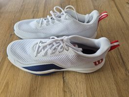 Chaussures neuves Wilson taille 46