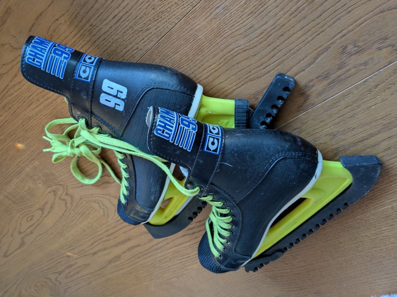 Schlittschuhe: Schlittschuhe Champion 99, Grösse 39 – Neu (gemäss Beschreibung) aus Adlikon von Match62 1