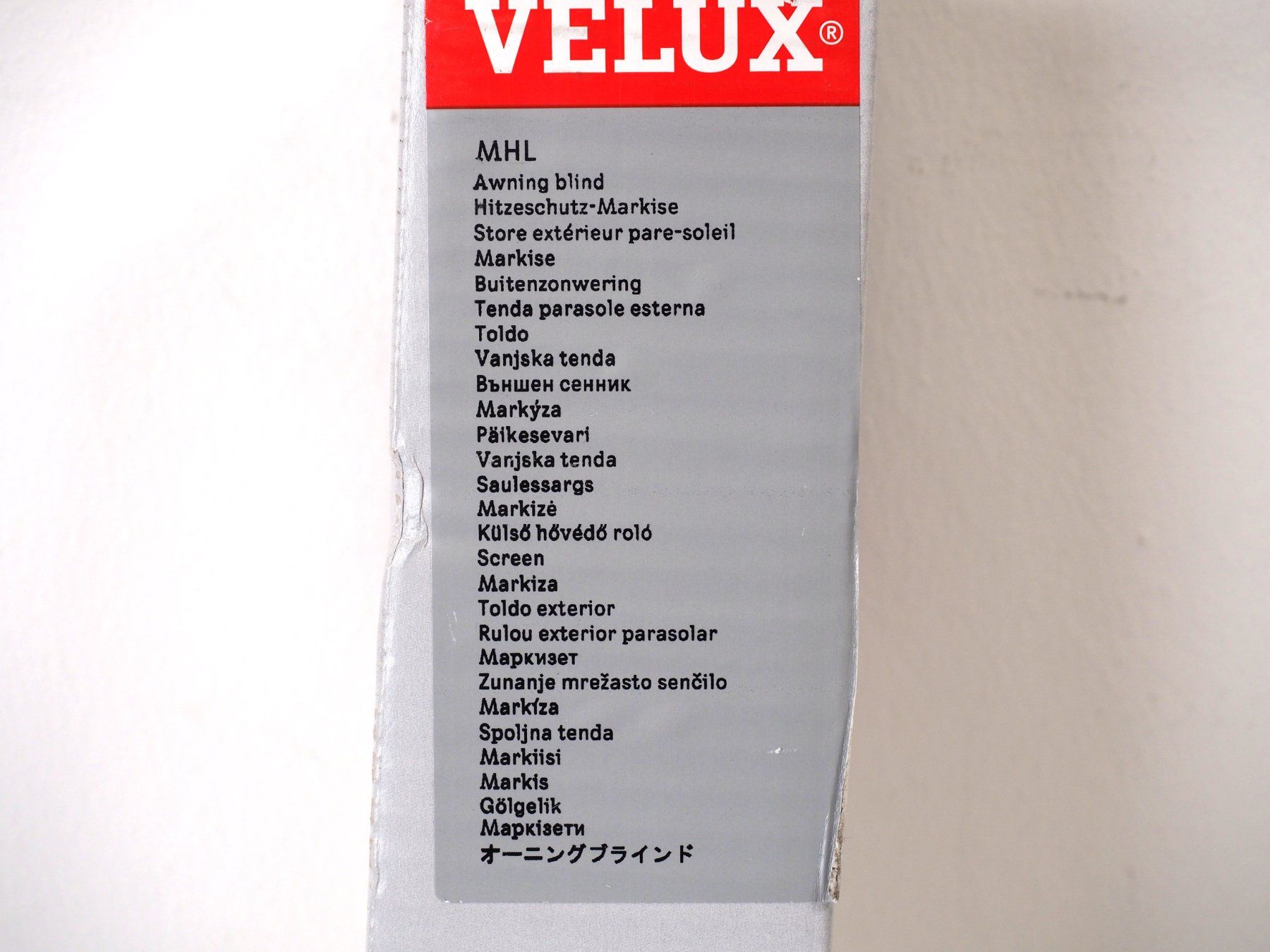 Velux Tende da sole: VELUX Hitzeschutz-Markise (20967) – Nuovo e nell'imballaggio originale da Zürich venduto da fundsachenverkauf 2